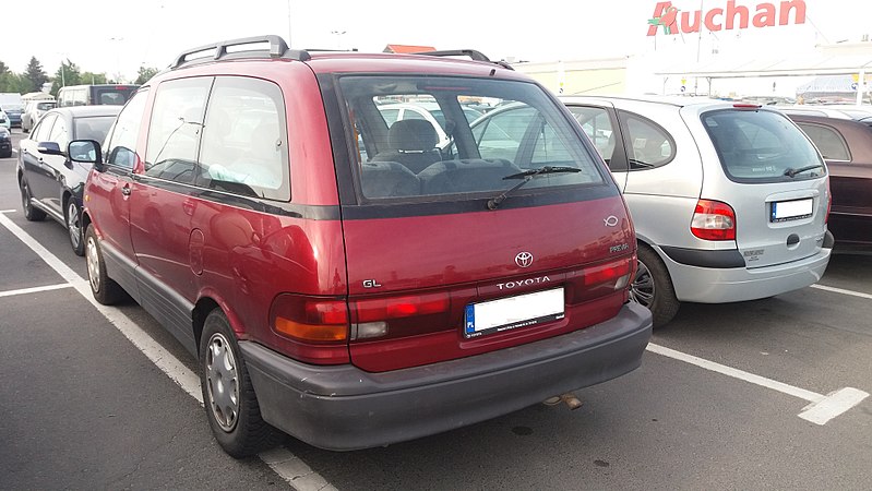 File:Toyota Previa, PIA.jpg