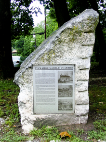 Tuckahoe Marble Quarries exhibit Tuckahoe quarry ny monument 2009.png