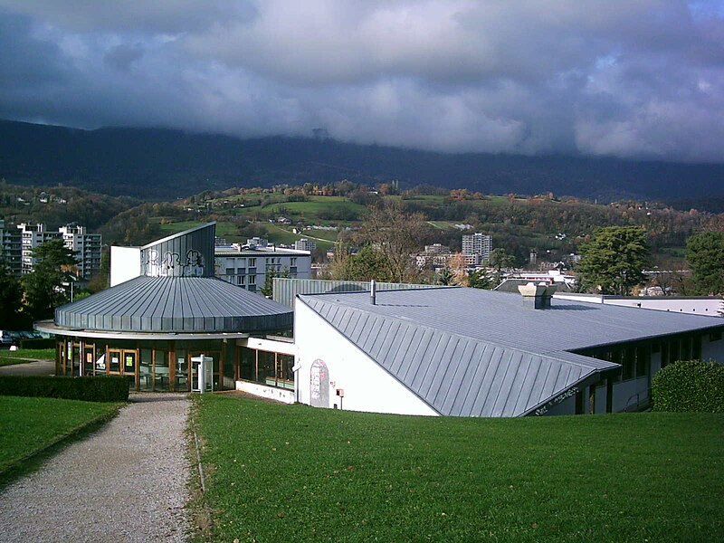 File:Univ-Savoie Cafe restaurant.JPG