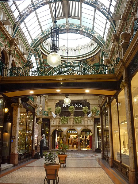 File:Victoria Quarter, Leeds (87).jpg