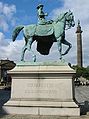 Queen Victoria equestrian statue (1869) (Grade II)