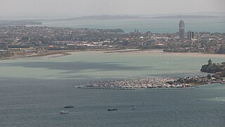 <span class="mw-page-title-main">Shoal Bay, New Zealand</span> Bay in the Waitematā Harbour