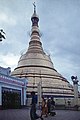 Yangon-Botataung-02-1976-gje.jpg