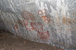 Наскальные рисунки первобытного человека в пещере Шульган-Таш (копии)
