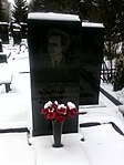 Могила, в которой похоронен Коробов Михаил Николаевич (1925-1986), Герой Советского Союза