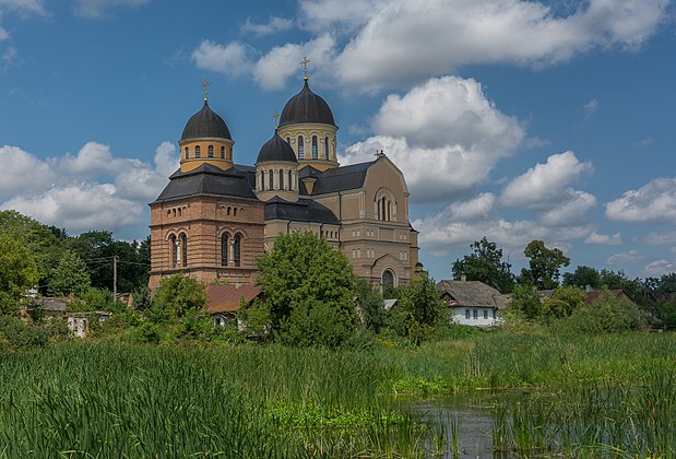 Берестечко что это. Берестечко Церковь. Берестечко костел. Город Берестечко Волынь. Замок графов Рациборских Берестечко.