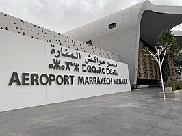 Internationale luchthaven Menara