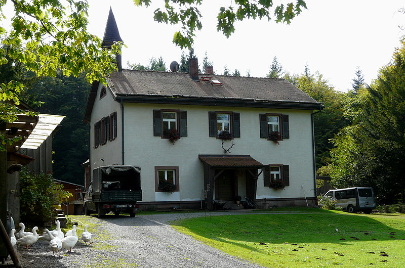 File:200910071234MEZ ORL 47 Hainhaus Neuzeitliches Hauptgebäude 02.jpg