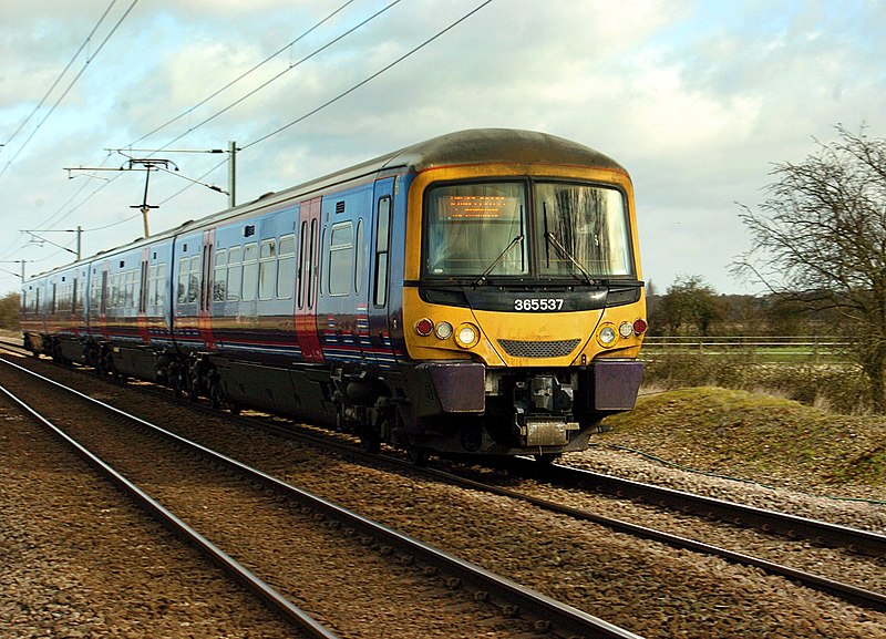 File:365537 passing through Runcton Holme.JPG