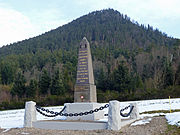 Stèle d'Abraham Bloch au col d'Anozel.