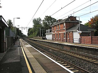 Adlington railway station (Cheshire) Railway station in Cheshire, England