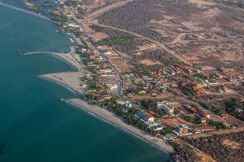 File:Aerial view of El Yaque Beach.jpg