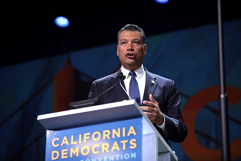 File:Alex Padilla (48002919318).jpg