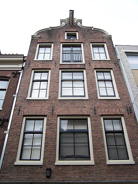 File:Amsterdam Tweede Laurierdwarsstraat 50 top.jpg