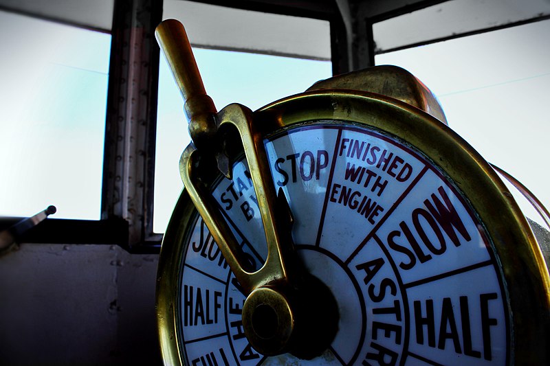 File:Another View of Fireboat Firefighter 's Engine Room Telegraph..jpg