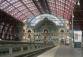 Antwerpen-Centraal railway station, 1895–1905, by Louis Delacenserie[203]