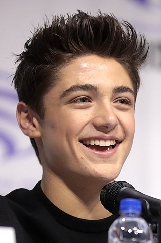 <span class="mw-page-title-main">Asher Angel</span> American actor (born 2002)