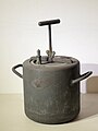 File:WMF Schnelldrucktopf 4,5 Liter Perfect Ultra.jpg - Wikipedia