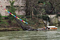 Personenfähre auf dem Rhein