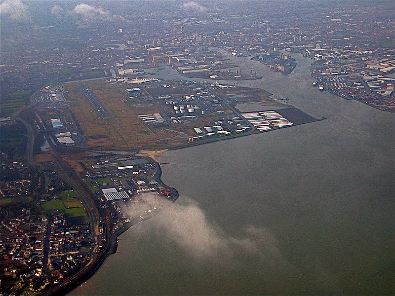 File:Belfast docks from the air- the shipyard where Titanic was built. Goliath and Samson Cranes are plainly see here, to their right is the dry dock where Titanic was fitted out. - panoramio.jpg