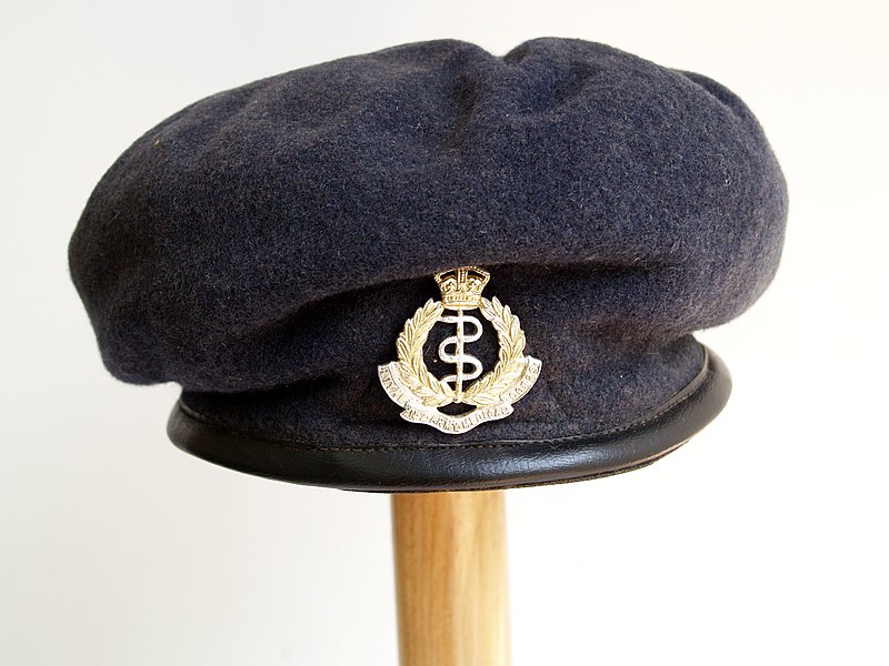 File:Beret (AM 1979.59-1).jpg