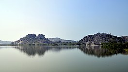 Widok na jezioro Bhadrakali