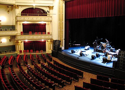 The Bijou orchestra floor, boxes, and stage, viewed from the upper right loggia Bijou-theatre-knoxville-balcony-tn2.jpg