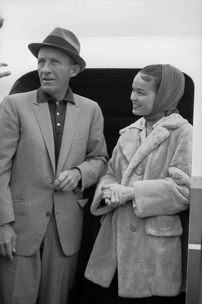 File:Bing Crosby & Kathryn 1960 Com L09-0188-0003.tif