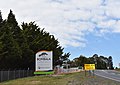 English: Town entry sign at Bombala, New South Wales