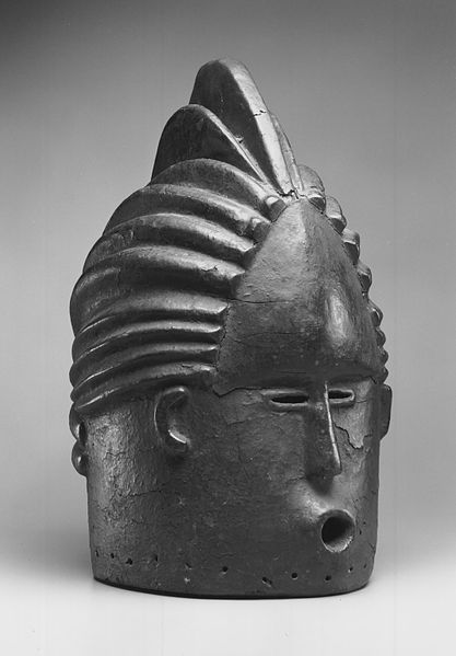 File:Brooklyn Museum 1998.80.2 Helmet Mask for Sande Society (2).jpg