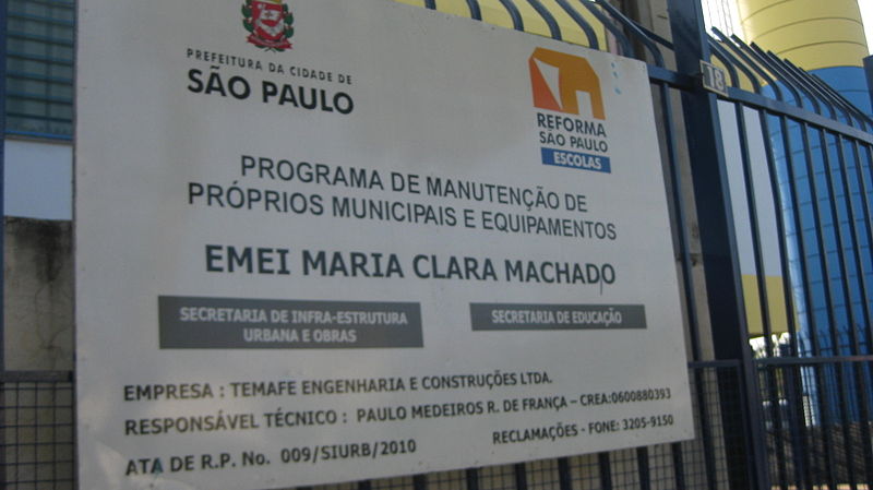 File:CEI Maria Clara Machado - placa.JPG