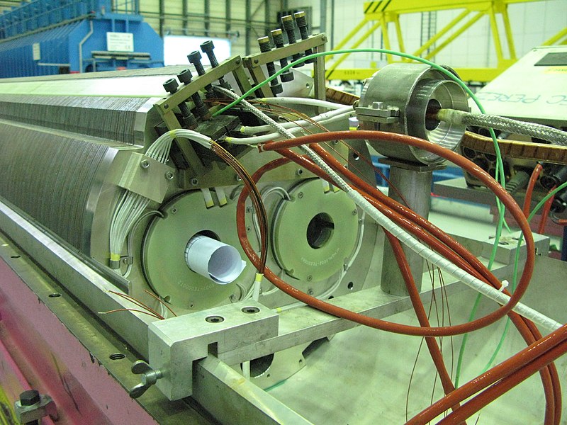 File:CERN magnets img 1077.jpg