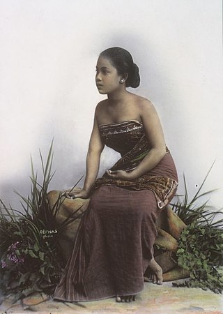 <i>Kemben</i> Indonesian traditional female clothing