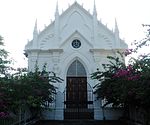 Monumento Nacional la capilla de la Medalla Milagrosa.