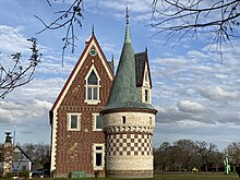 Le Chateau Woda Nymphee, near Fort Worth, Texas. Lord Harrington Chateau Woda Nymphee.jpg