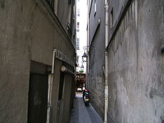 Chat-qui-Peche Rue.jpg