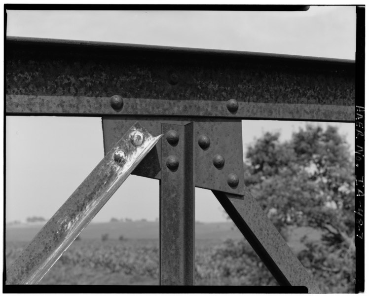 File:DETAIL OF CONNECTIONS OF WEST TRUSS, FROM EAST - Nishnabotna River Bridge, Spanning Nishnabotna River, Manilla, Crawford County, IA HAER IOWA,24-MAN.V,1-; -7.tif