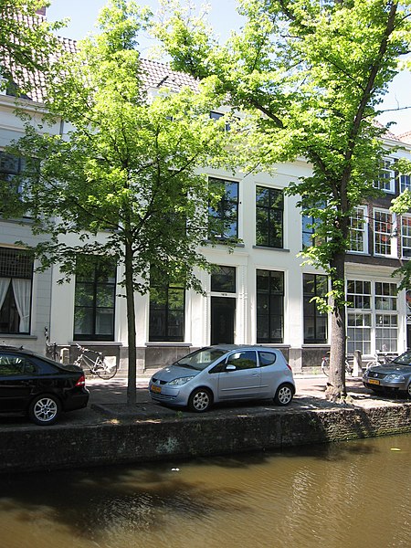File:Delft - Koornmarkt 75.jpg