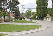 Čeština: Náves, Dobřínsko, okres Znojmo, Jihomoravský kraj, Česká republika English: Village square, Dobřínsko, Znojmo District, South Moravian Region, Czech Republic