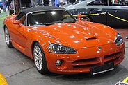 Dodge Viper SRT-10 roadster (2003).