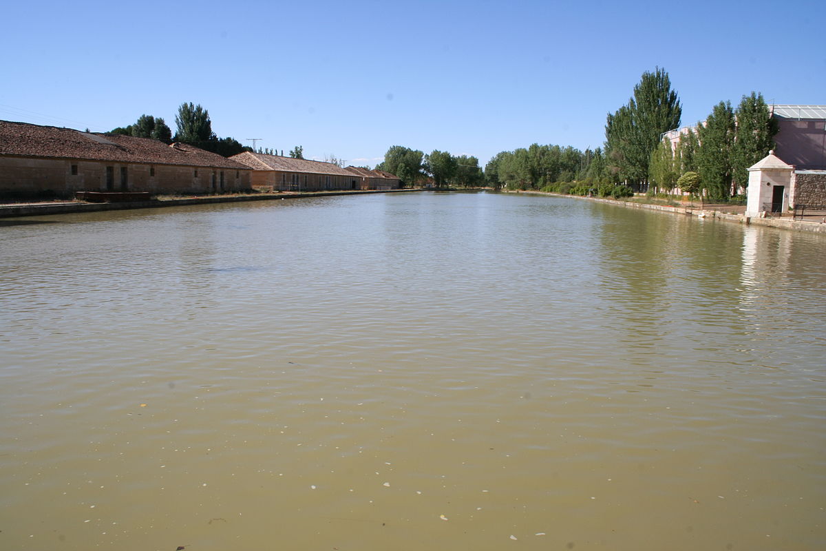 Embarcadero Canal de Castilla - Medina de Rioseco.JPG