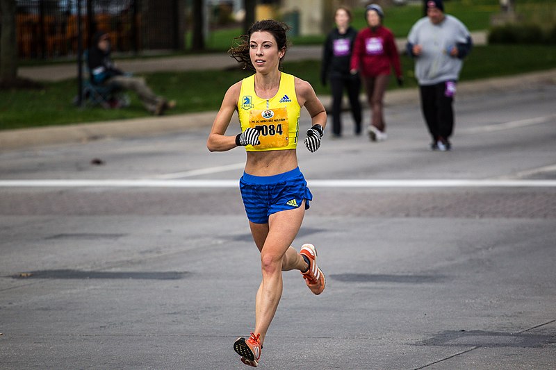 File:Emma Bates (2017 IMT Des Moines Half Marathon).jpg