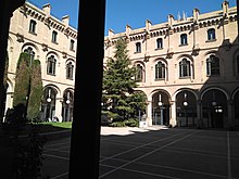 Vista del pati interior de la Facultat de Lletres de l'Universitat de Lleida