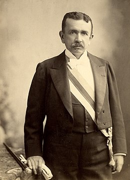 Federico Errázuriz Echaurren asume como parlamentario-2.jpg