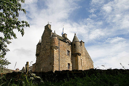 Ferniehirst Castle - geograph.org.uk - 1990586.jpg