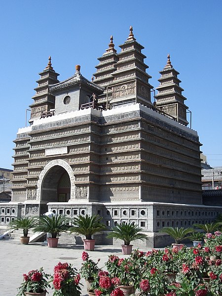 File:Five Pagoda Temple, Huhhot, Inner Mongolia.JPG