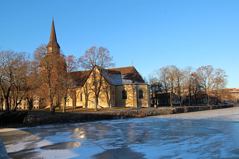 File:Fors kyrka December 2014 03.JPG