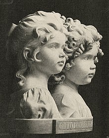 Sculpture of Edith and Alexandra Heinemann by Fritz Heinemann Fritz-Heinemann Edith-und-Alexandra.jpg
