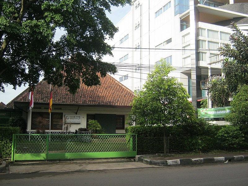 File:GOETHE INSTITUT - RE Martadinata, Bandung - panoramio.jpg