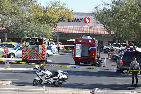 Nổ súng Tucson 2011